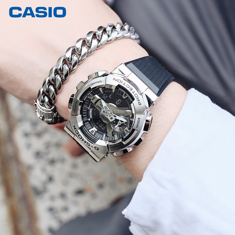 卡西欧G-SHOCK小钢炮男士手表，多功能防磁防水，1000元左右送男生礼物
