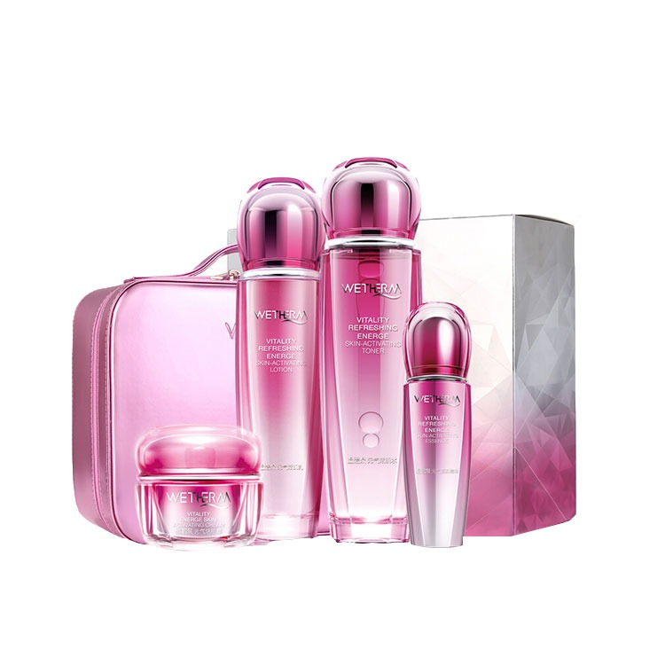 温碧泉 提亮保湿 护肤套装