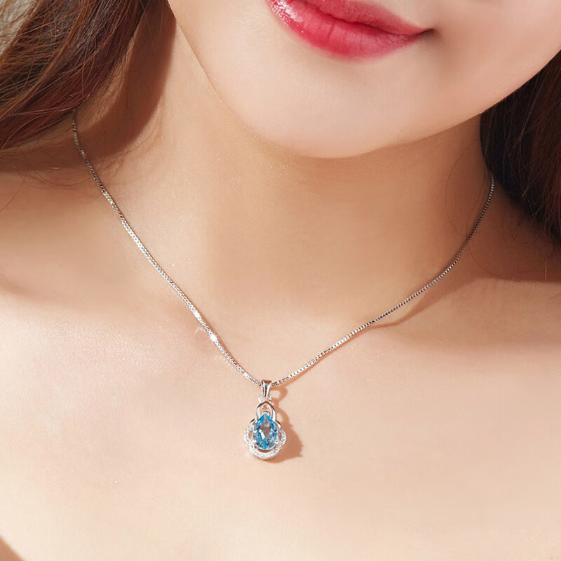 银千惠 蓝色托帕石锁骨链