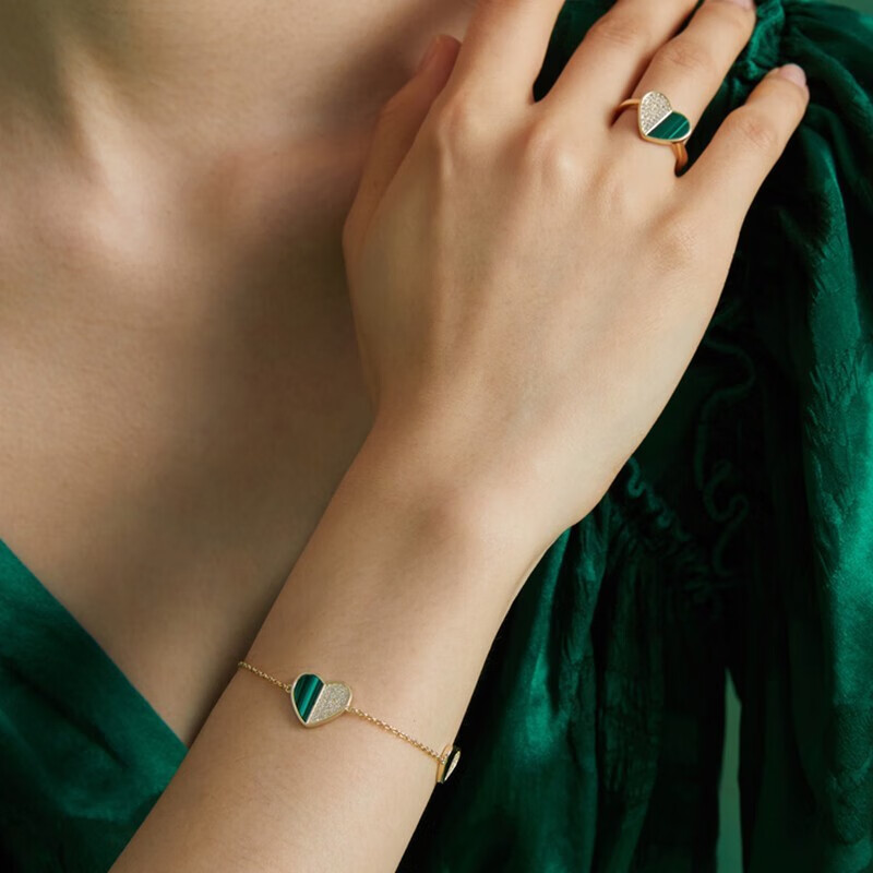 AJIDOU 孔雀石小众手链