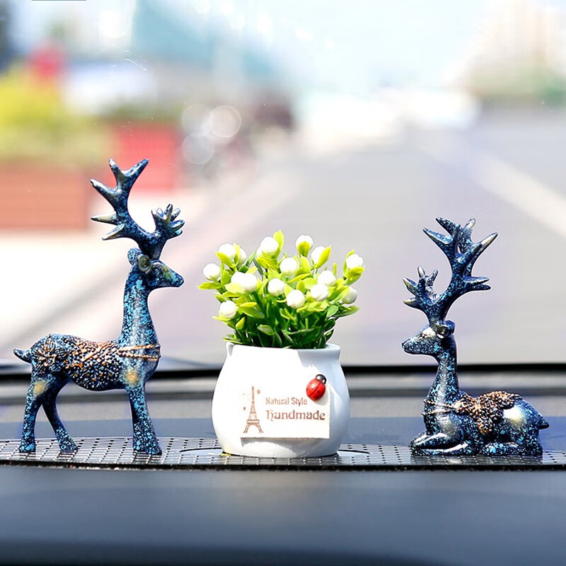 极度空间 平安出行 汽车摆件