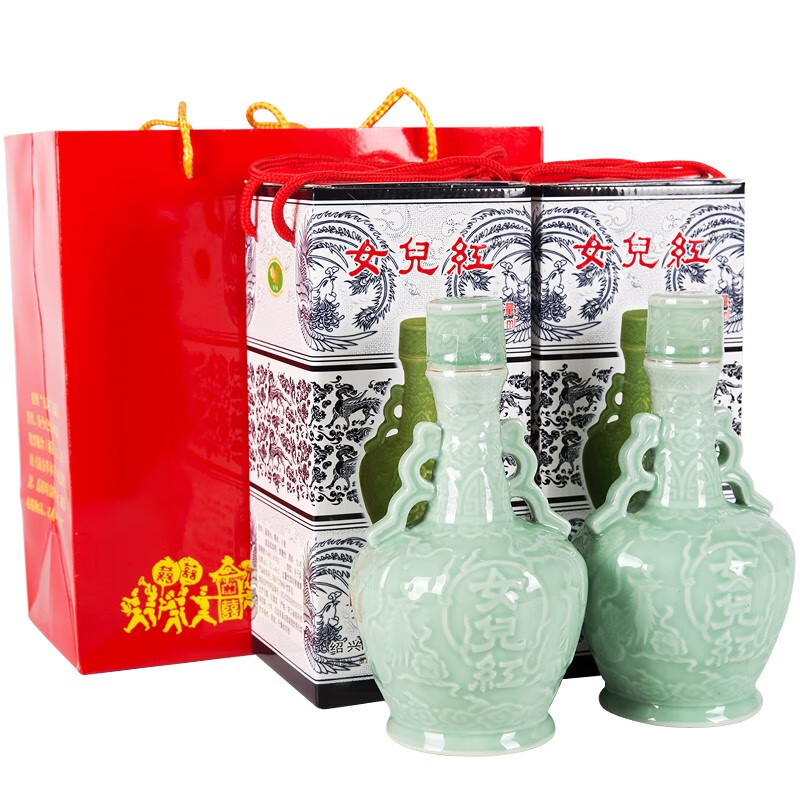 女儿红 澄澈透明浓重气味黄酒