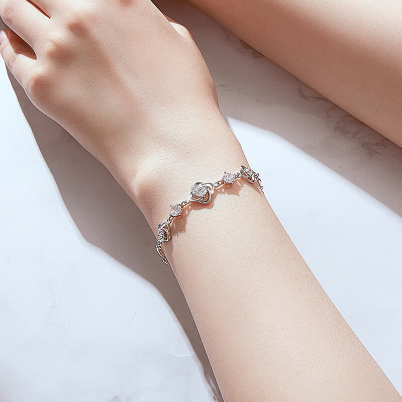 Winy 四叶草足银手链