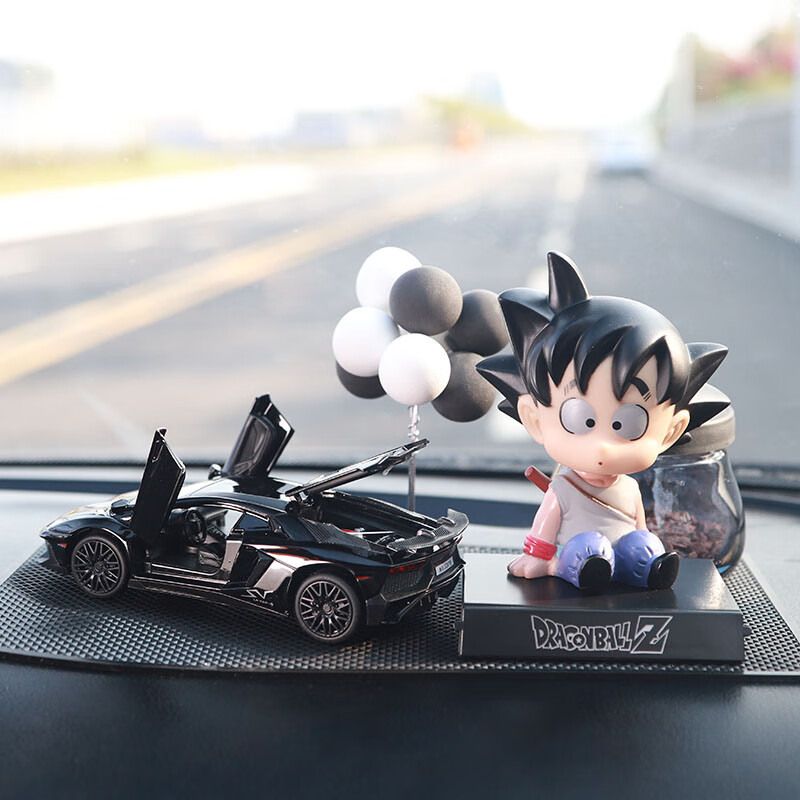 HKMR 卡通 汽车香水