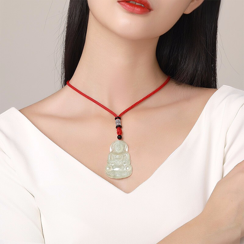 周六福 观音菩萨玉石吊坠