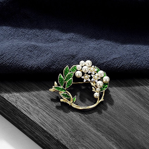 伊黛儿大气栀子花胸针