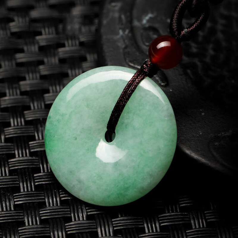 七彩云南 平安扣翡翠吊坠