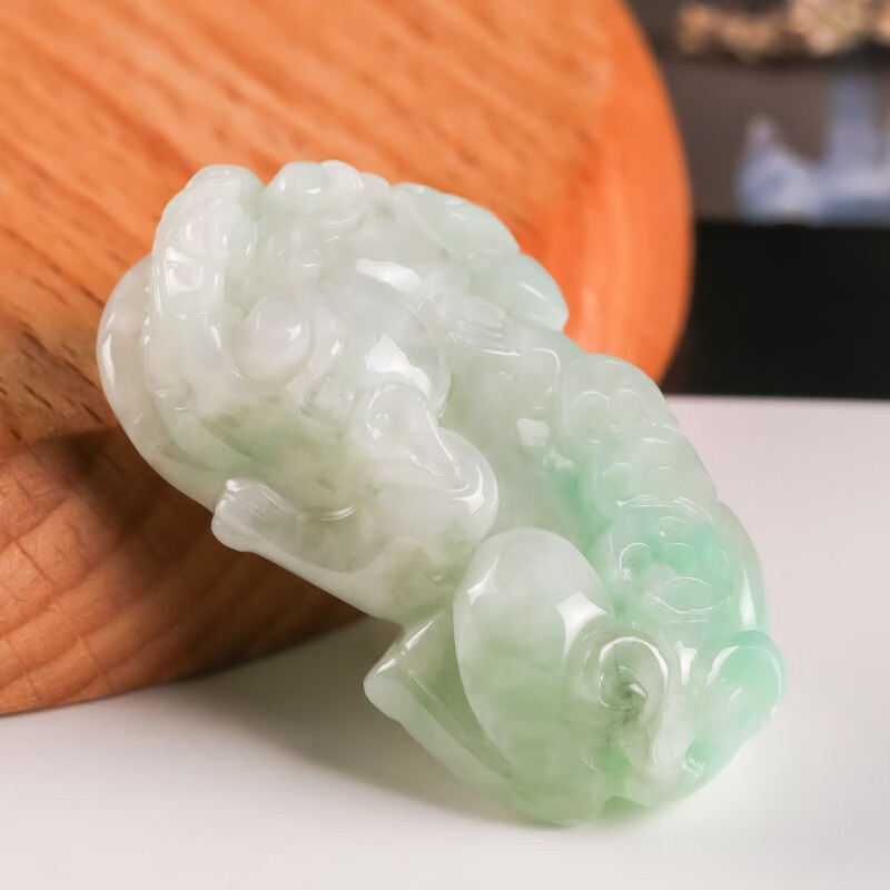 熠笙缘珠宝 玉石貔貅翡翠吊坠