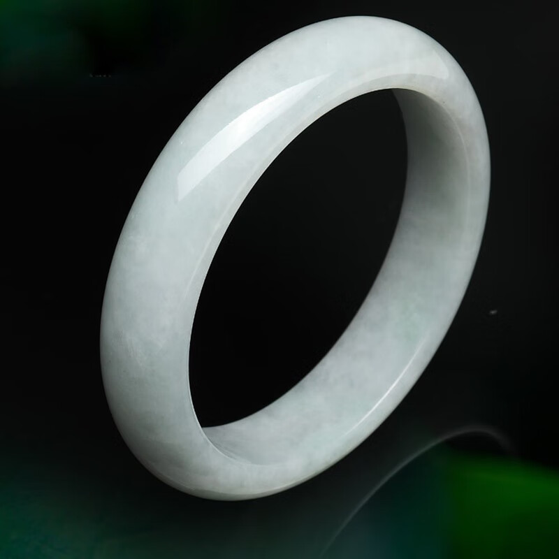 七彩云南 飘花翡翠手镯