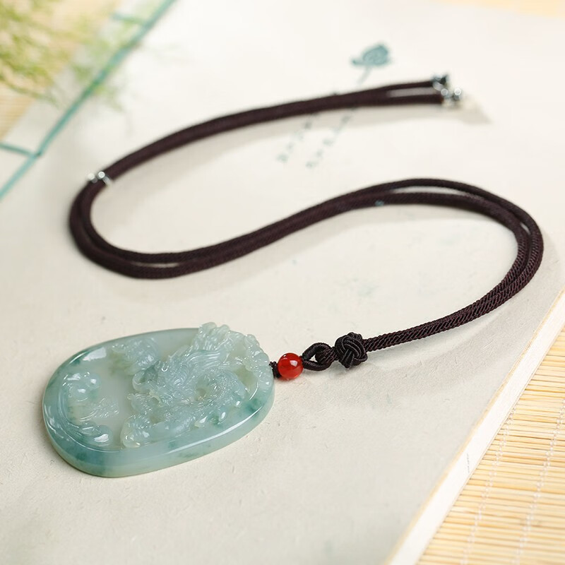 印象眸 翡翠龙牌玉吊坠