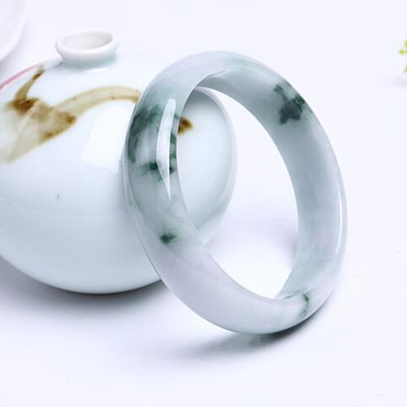 净心石 上乘成色 翡翠手镯