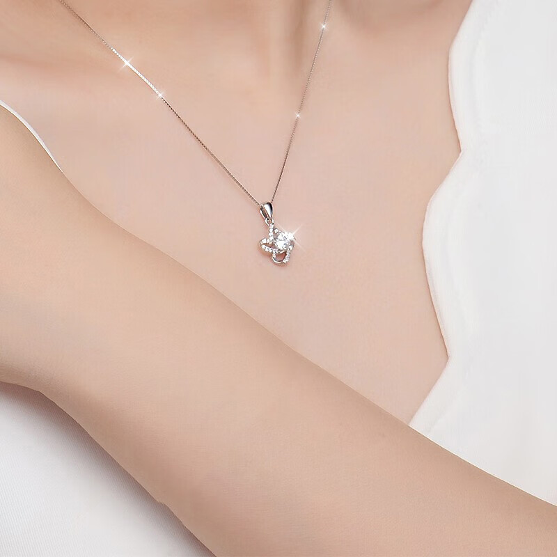 建禄 幸运四叶草银项链