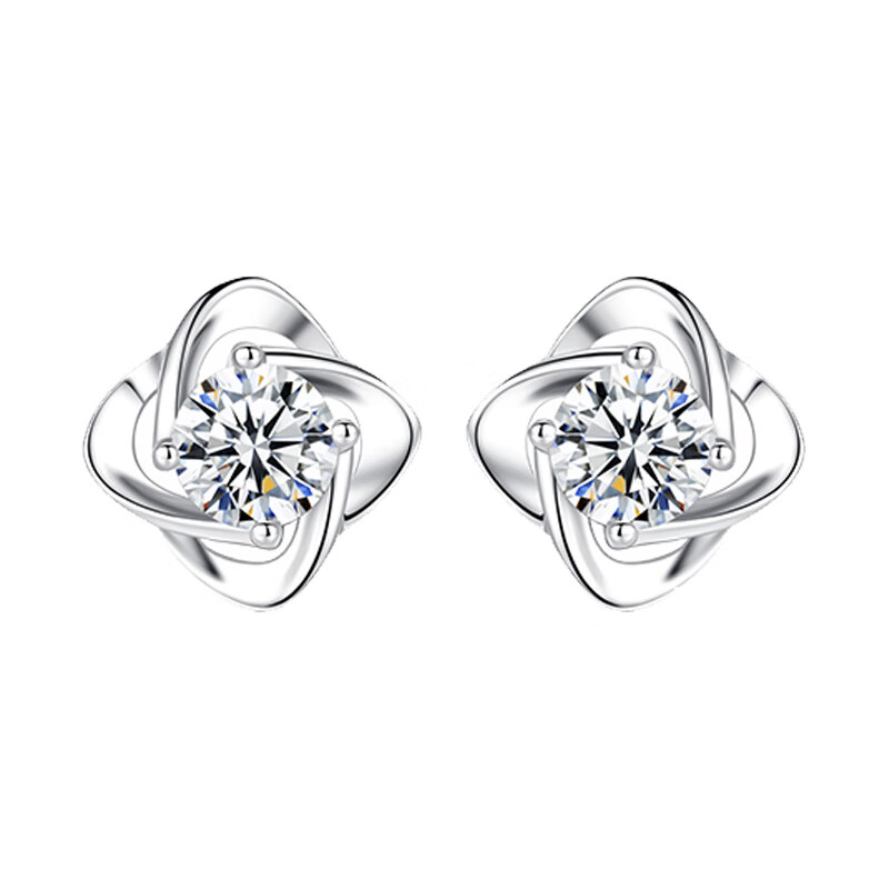 唯一四叶草造型耳饰