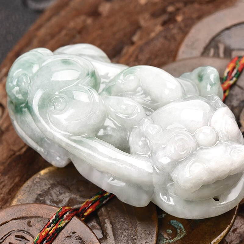 宋玉坊聚财貔貅翡翠吊坠