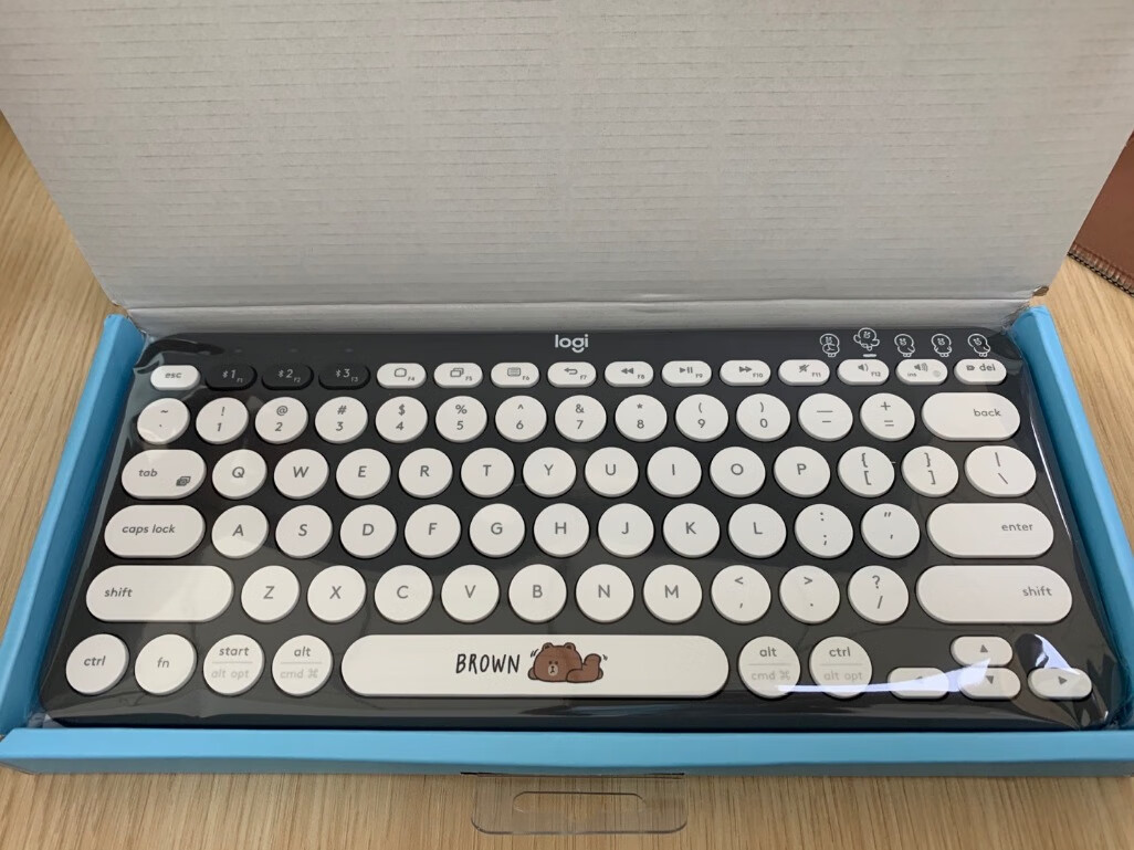 罗技K380多设备蓝牙键盘，布朗熊联名合作款礼物
