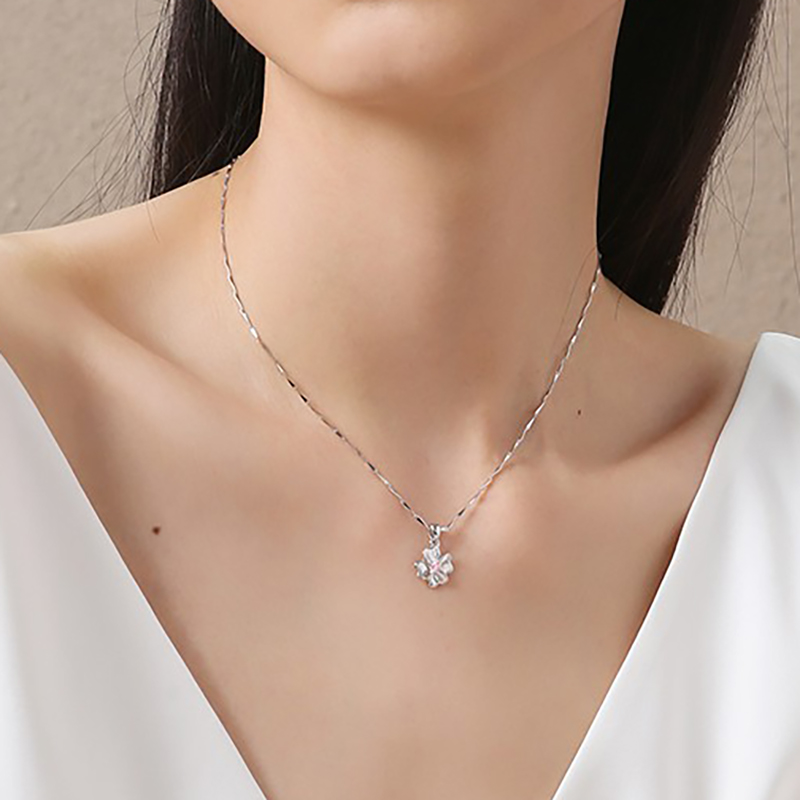 卡蒂罗 四叶草纯银时尚项链