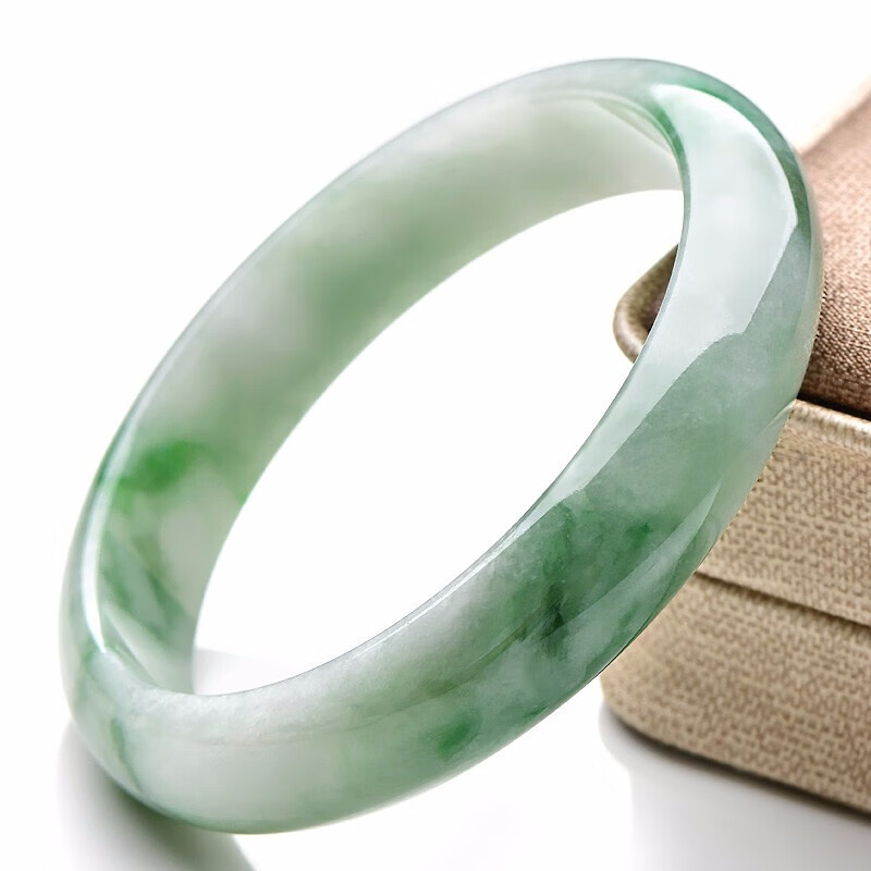 千载一玉 冰绿飘花翡翠手镯