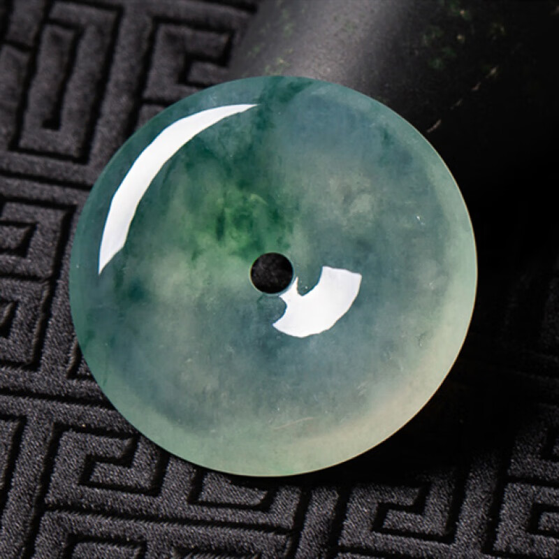 依惜 冰种飘花翡翠吊坠