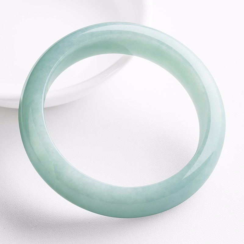 碧玉尊 翡翠 手镯