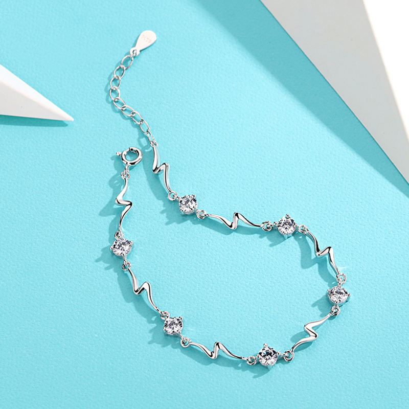 Vana 优雅简约手链