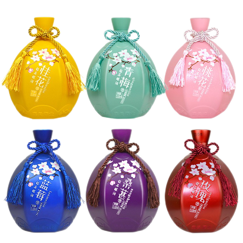 鸿洋山庄 口味丰富果酒