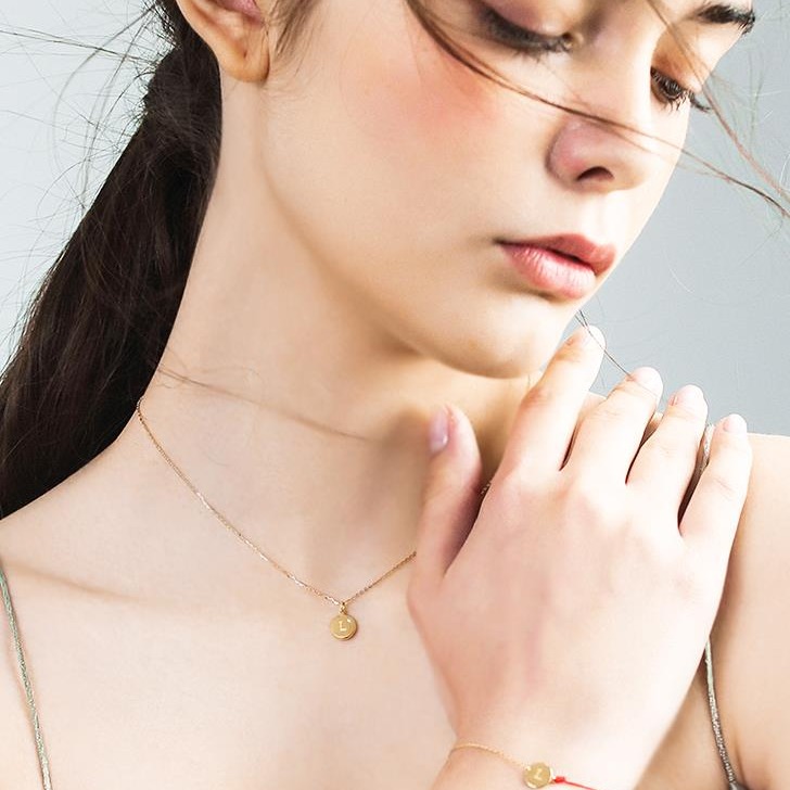 AFFINER 字母项链