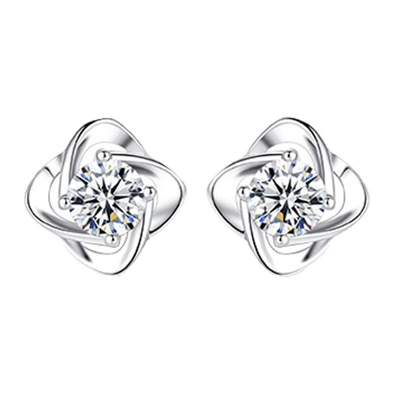 唯一四叶草纯银耳饰