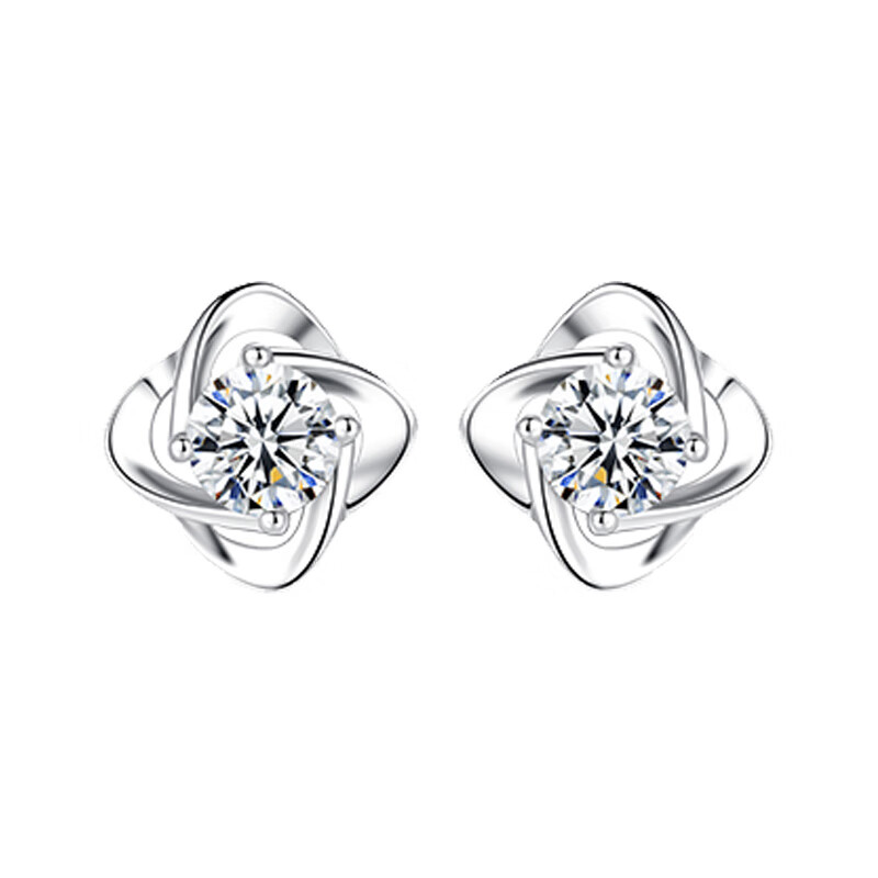 唯一 四叶草镶钻耳饰