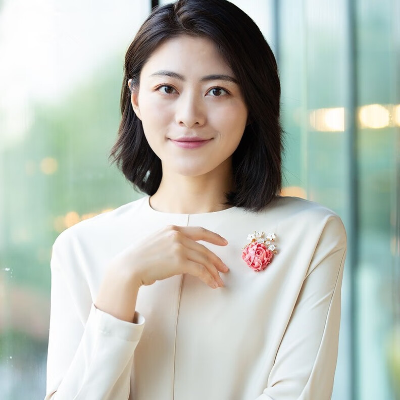 知见文创工坊 牡丹花胸针