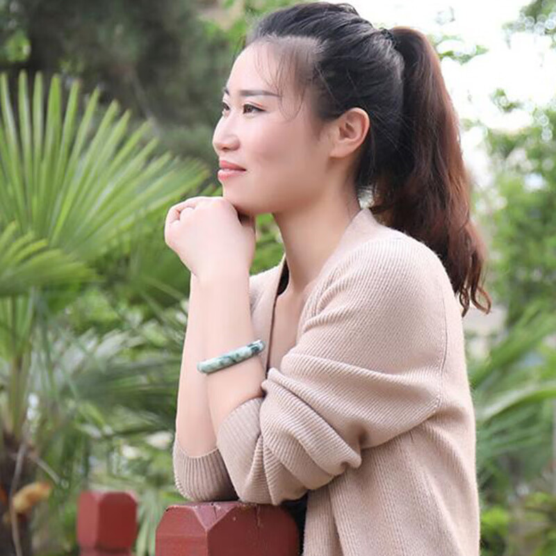 印象眸 飘花翡翠手镯