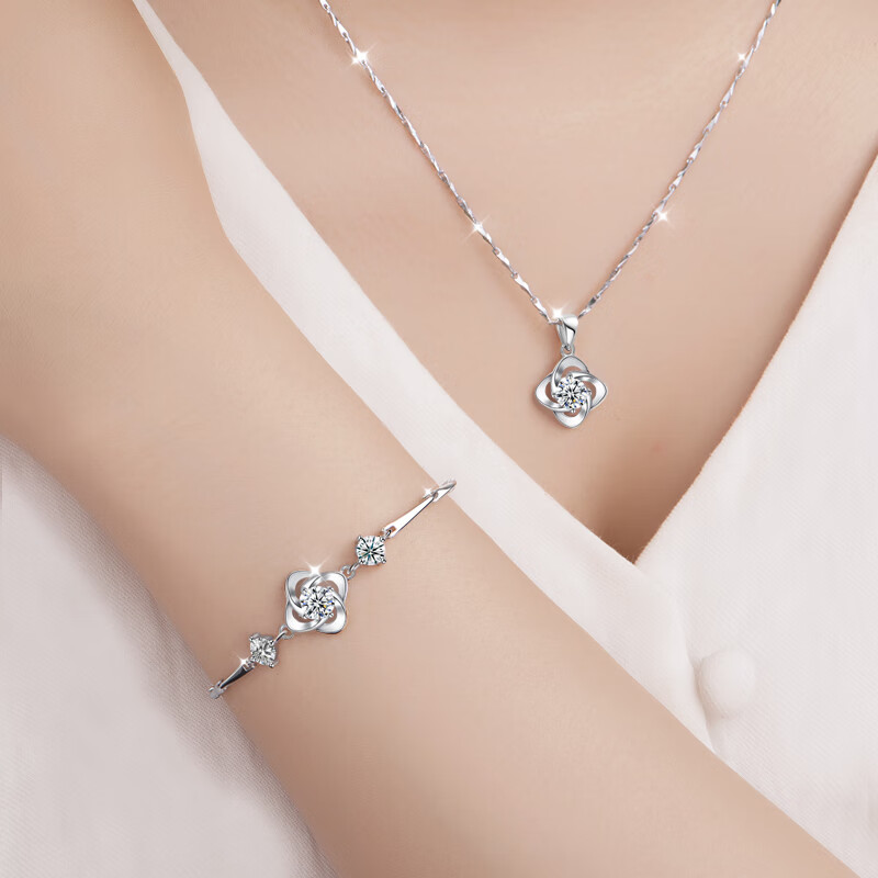 桑玛 四叶草足银项链