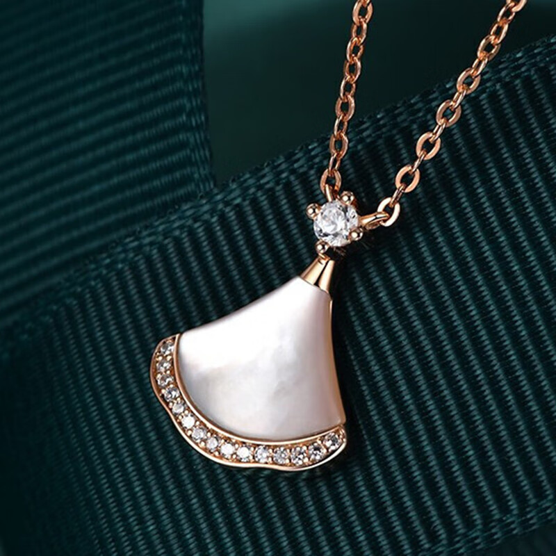 卡蒂罗心动舞会足银简约项链