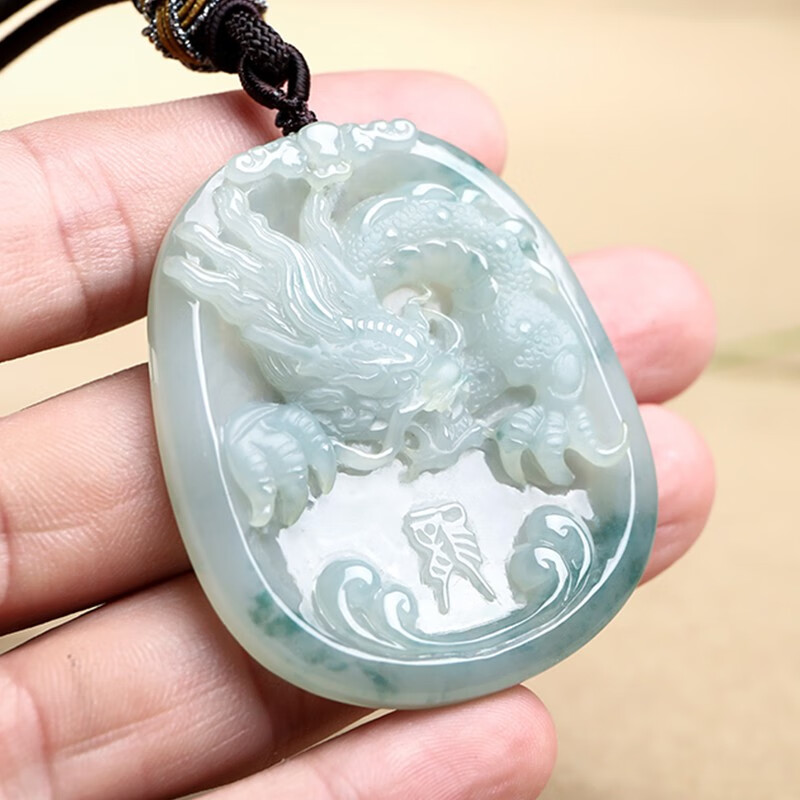 印象眸 飘花生肖龙玉牌吊坠
