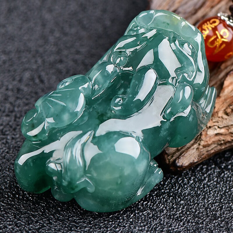 千载一玉 翡翠貔貅吊坠