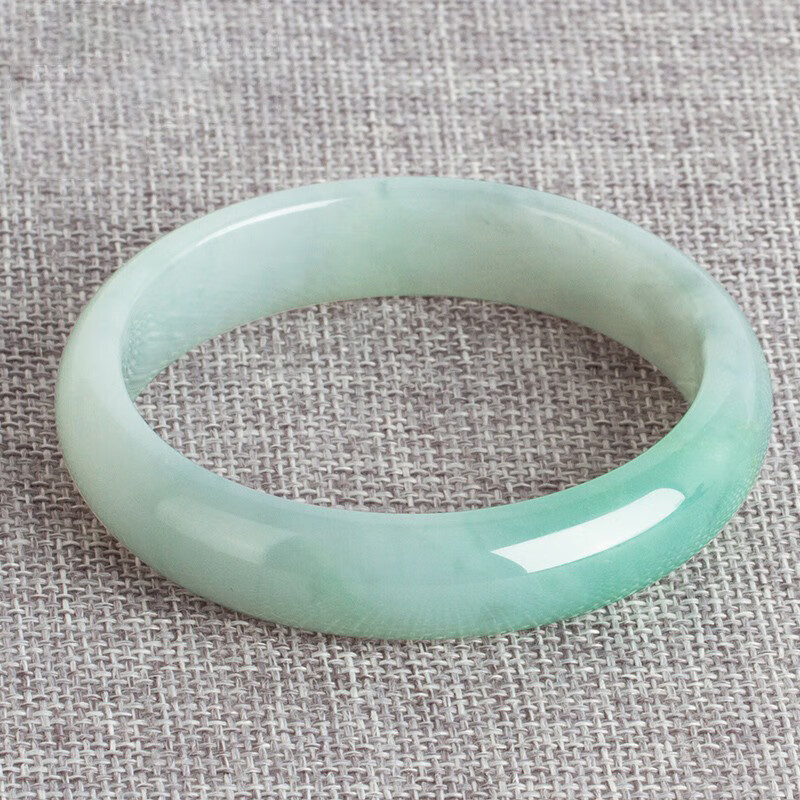 泽心雅玉 冰种清新翡翠手镯