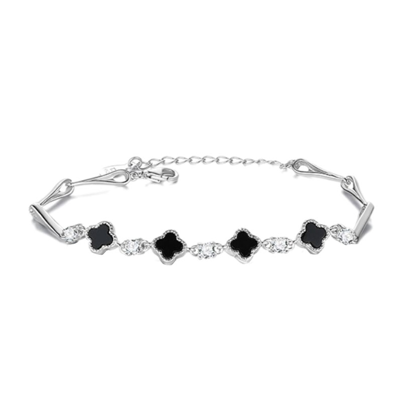 妮爱 四叶草 手链