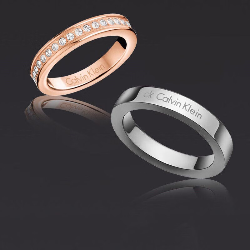 CK 简约镶钻戒指
