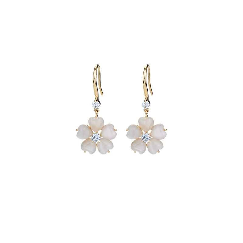 伊黛儿 五叶花 耳饰