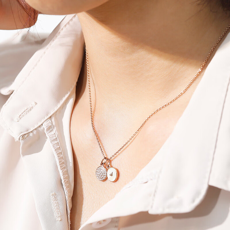 阿玛尼 珍珠贝母镶钻项链