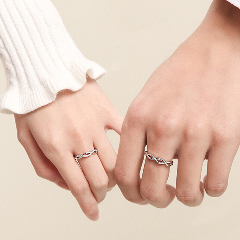 卡蒂罗 镶嵌施华洛世奇锆对戒