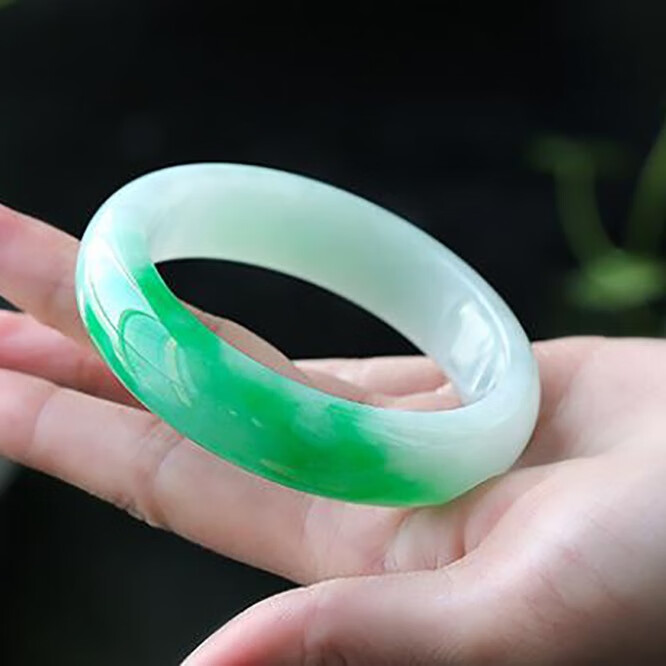 百博 紫罗兰飘花翡翠手镯