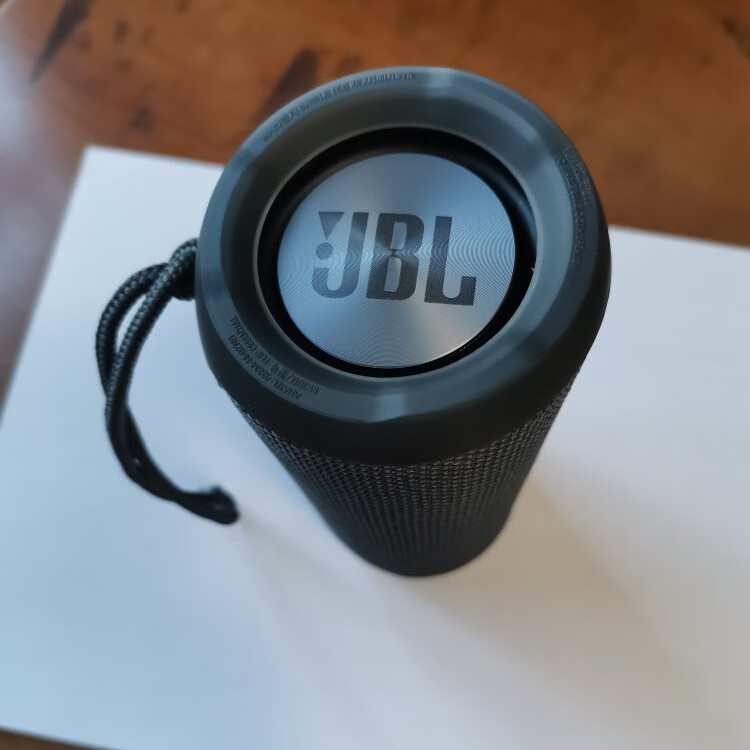 JBL无线蓝牙音箱，送男朋友酷炫生日礼物