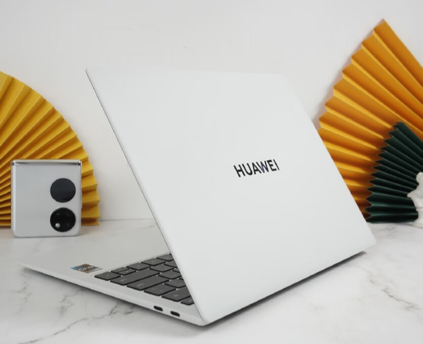 华为MateBook X Pro，搭载Super Turbo，高颜值商务轻薄本