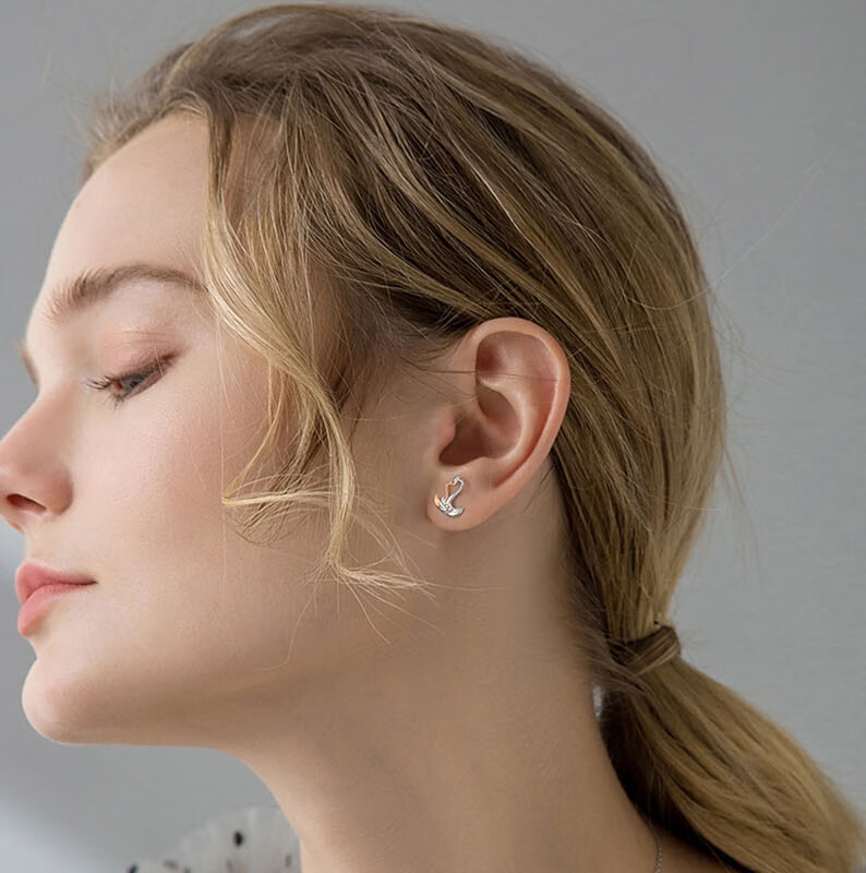 Mymiss 天鹅心形耳饰