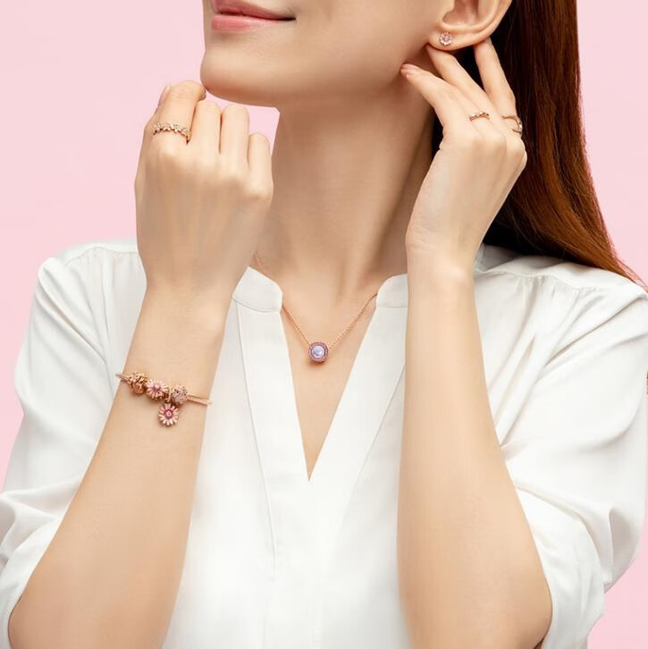 潘多拉 玫瑰金色温柔心意项链