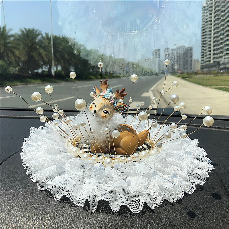 悦倪手工雕刻摆件