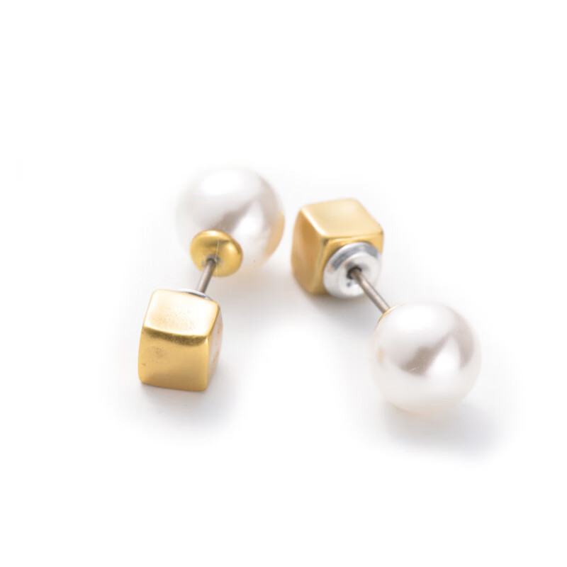 翡拉拉简约精致耳钉