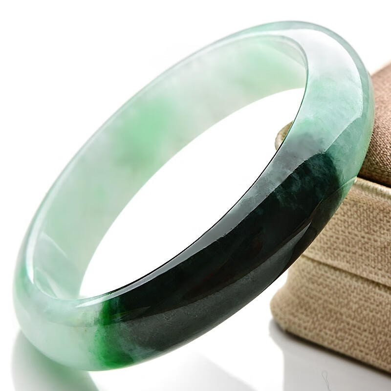 千载一玉 女士飘阳绿玉镯子