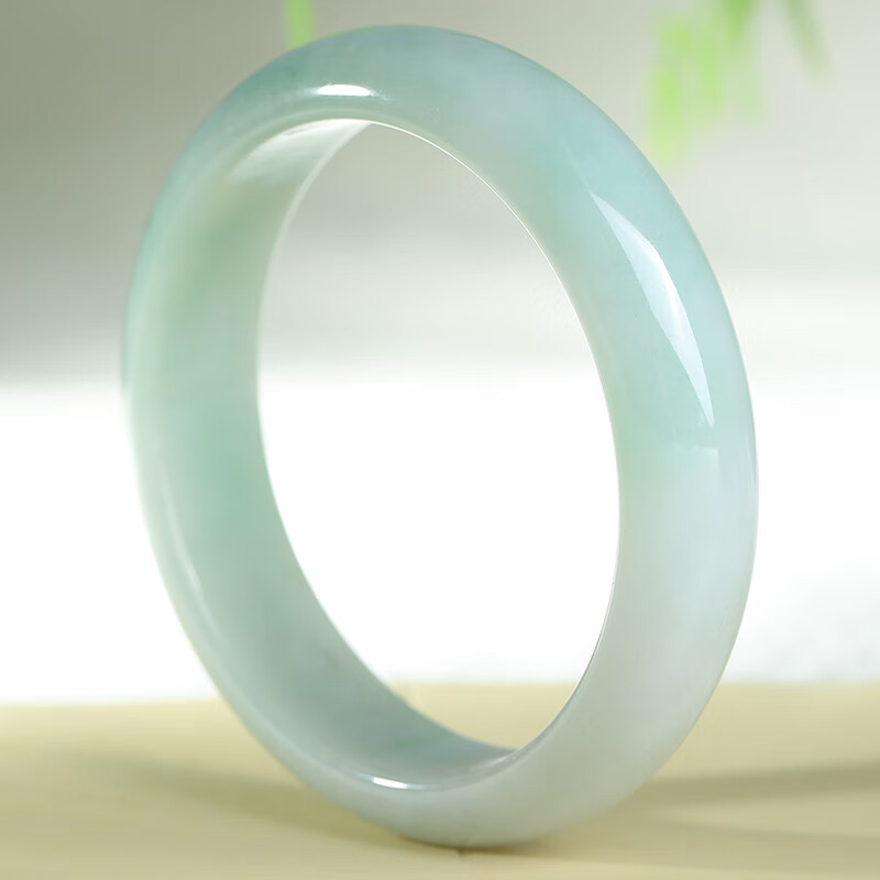 净心石 素雅温润翡翠手镯