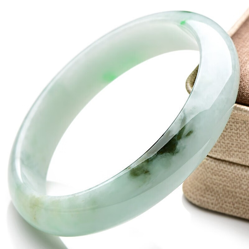 千载一玉 冰底淡绿飘花翡翠手镯